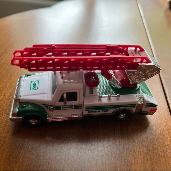 HESS Truck - Picture 6 of 14